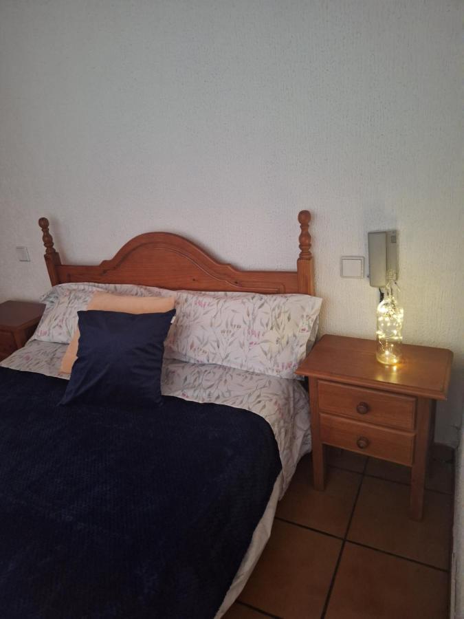 Hostal El Patio Restaurante San Bartolomé de Pinares Buitenkant foto