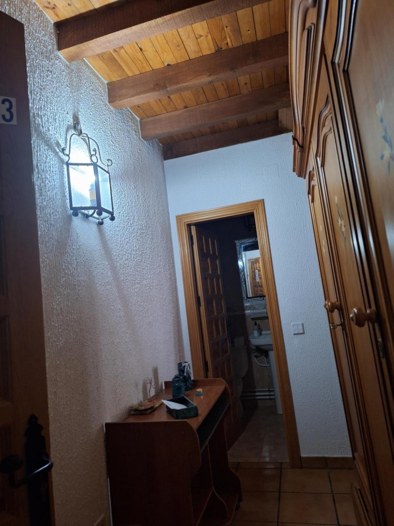 Hostal El Patio Restaurante San Bartolomé de Pinares Buitenkant foto